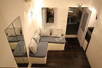 Sunny Hotel Imerovigli (Santorini)